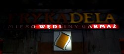 Neon FRYKADELA przed naprawą